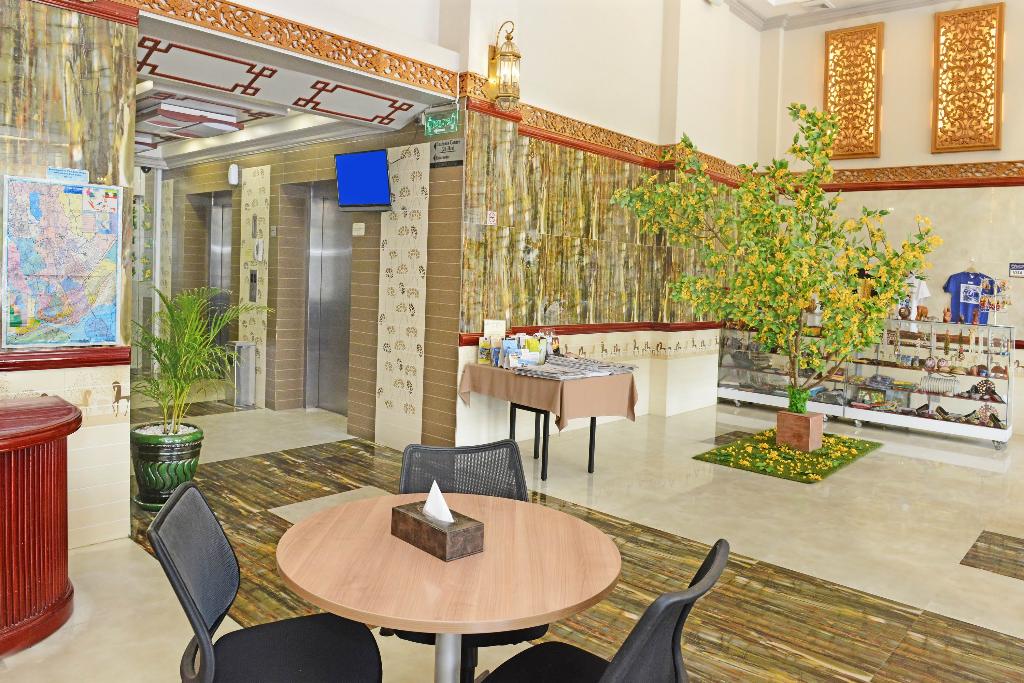 Hotel Grand United(Ahlone Branch)