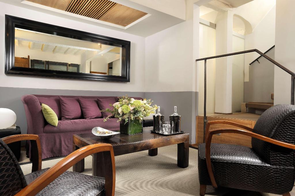 Mario de Fiori 37 Luxury Suites