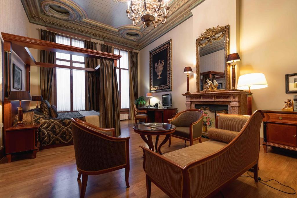 Grand Hotel en Résidence De Draak