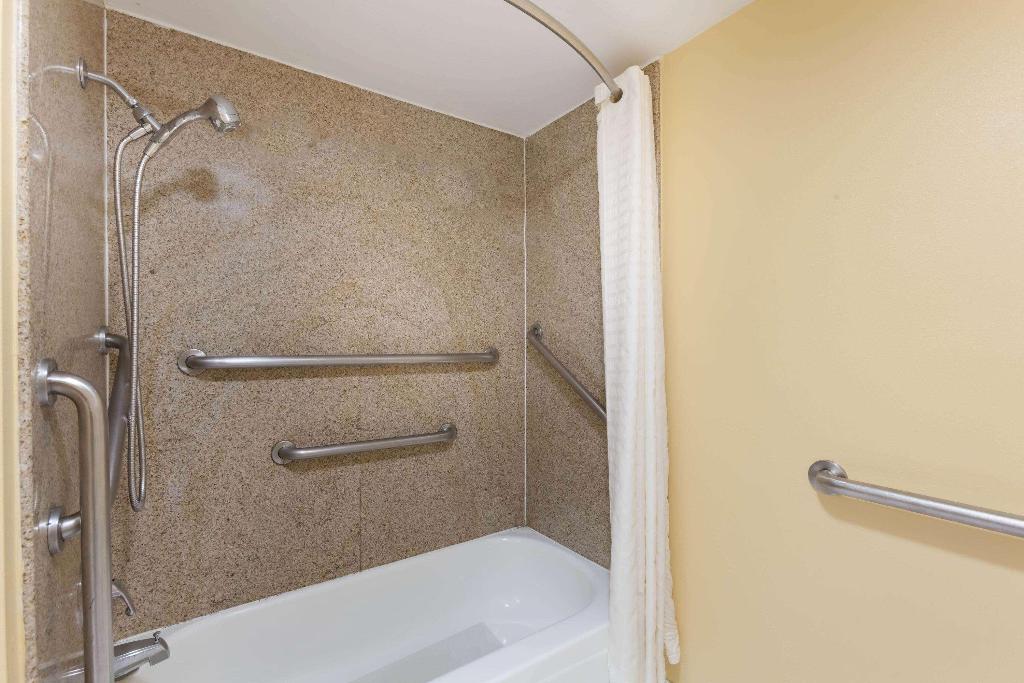 Super 8 By Wyndham Jacksonville Ar