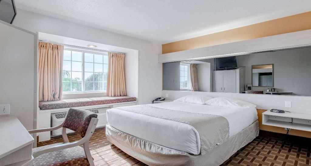 SureStay Hotel by Best Western Christiansburg Blac