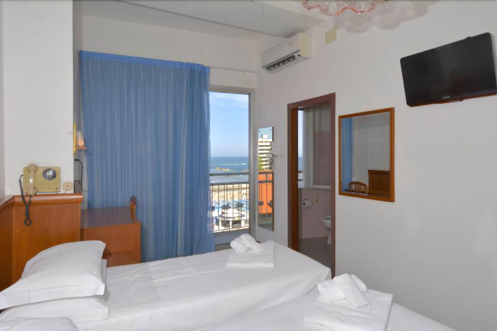 Hotel Diplomat