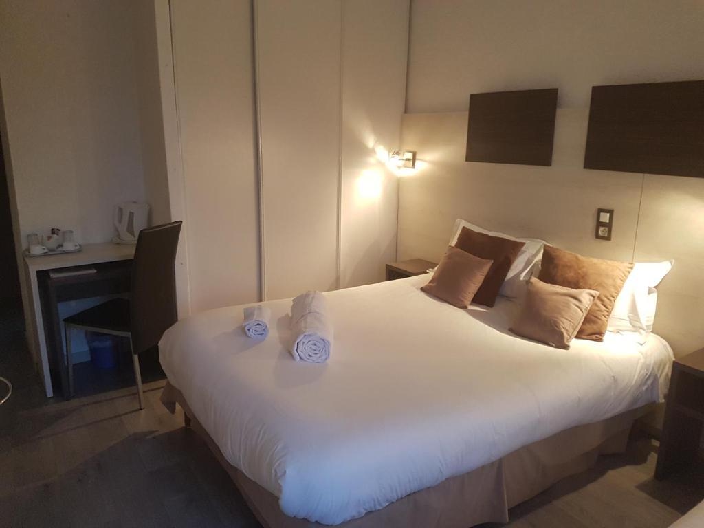 Logis Hotel les Charmettes