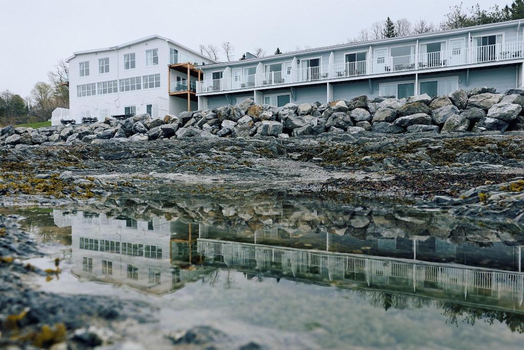 Auberge Sur Mer