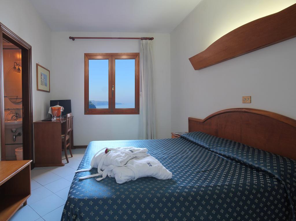 HR - Hotel & SPA