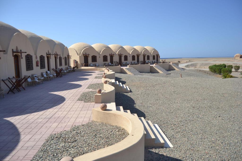 Ecolodge Nakari Village