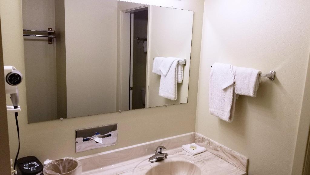 Keystone Boardwalk Inn & Suites