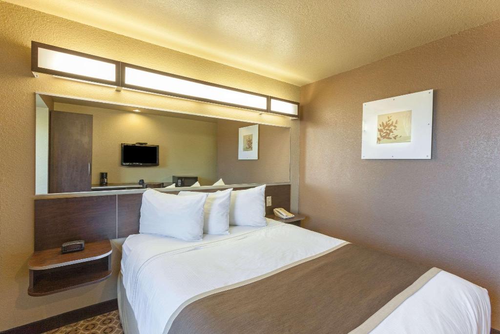 Microtel Inn & Suites By Wyndham Searcy