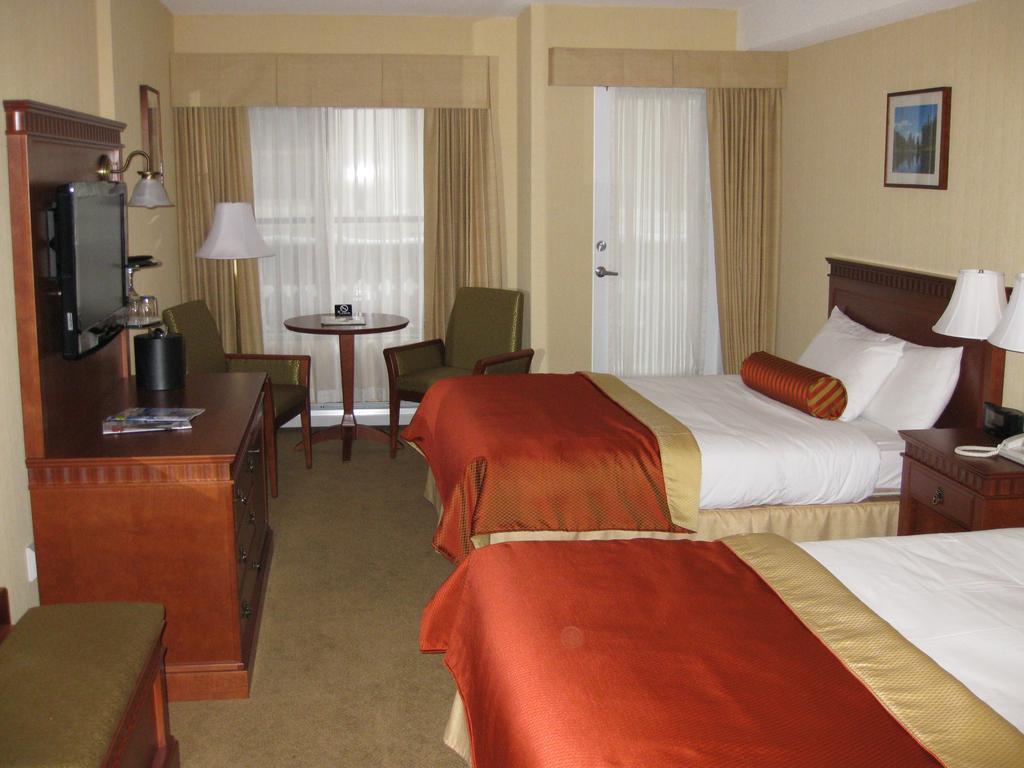 hotel-thumb
