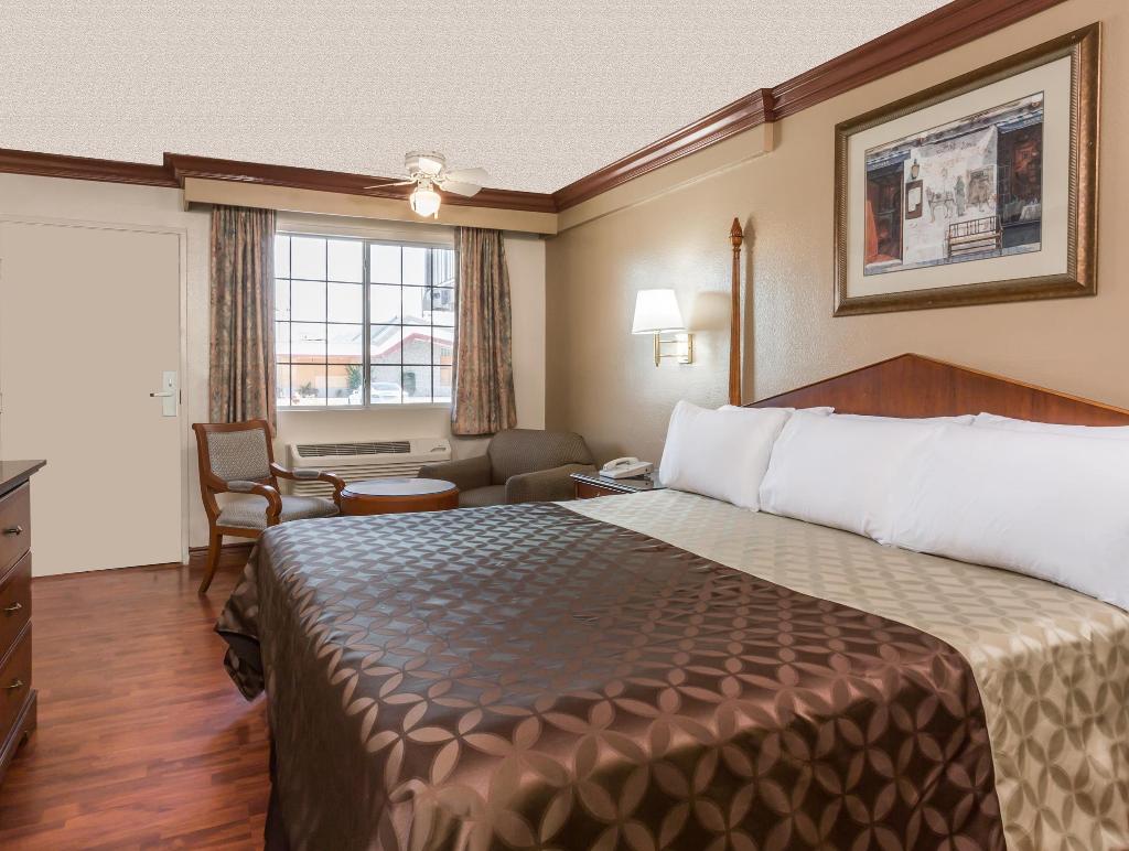 Knights Inn San Bernardino
