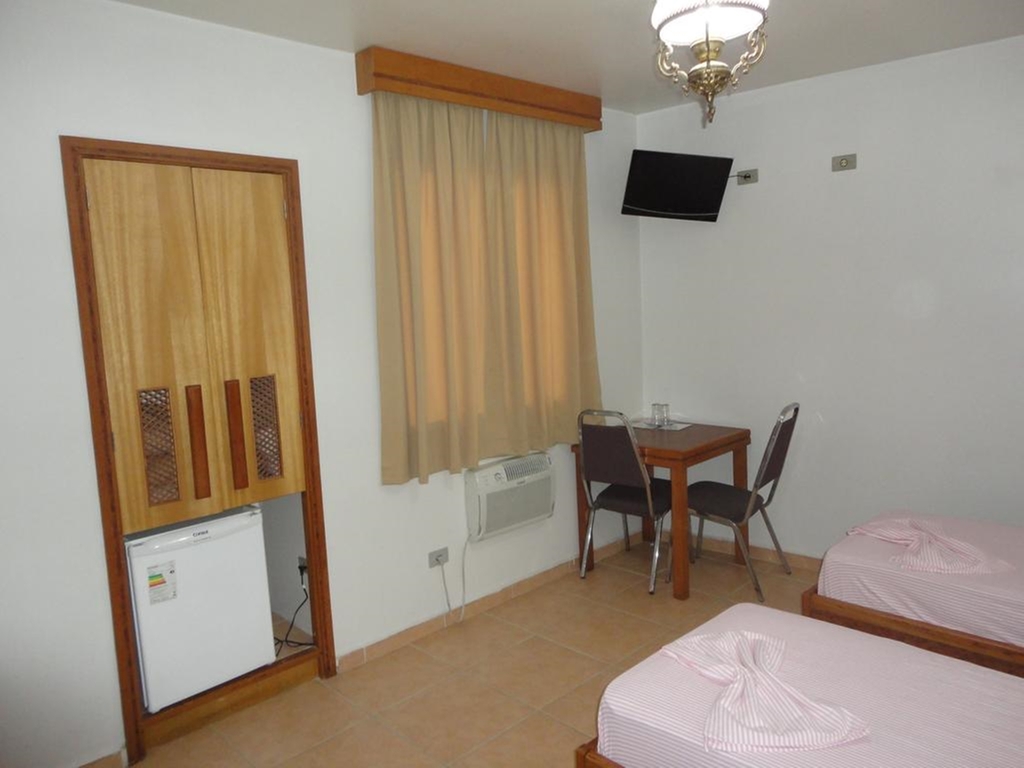 hotel-thumb