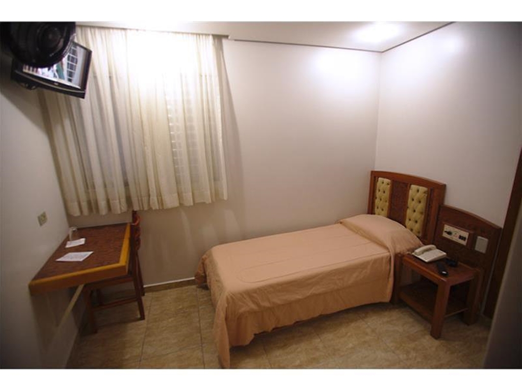 hotel-thumb