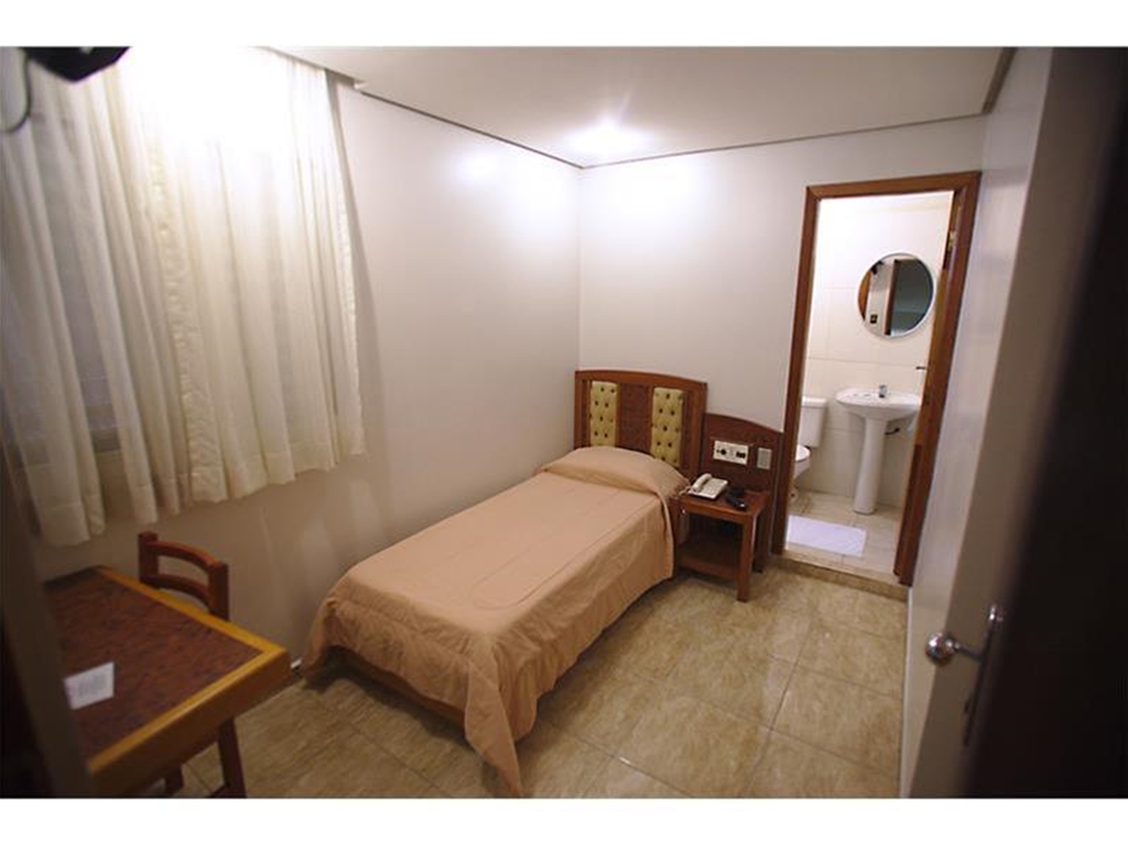 hotel-thumb
