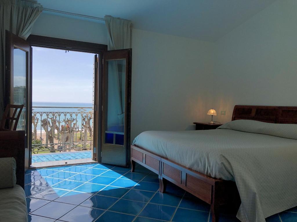 Hotel Pisacane