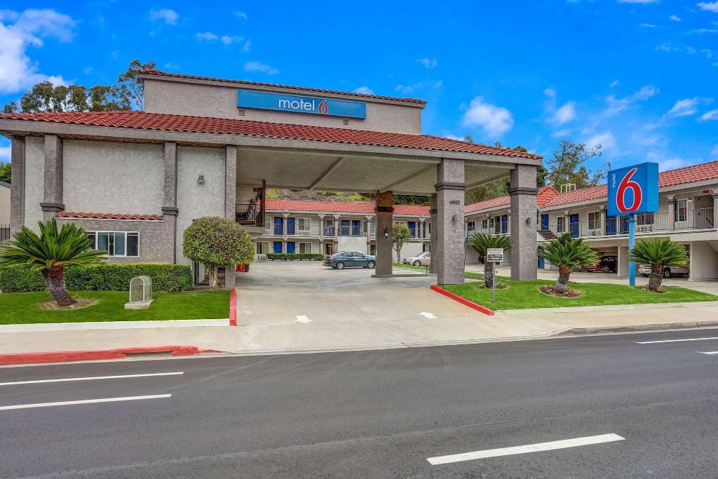 Motel 6 La Mesa