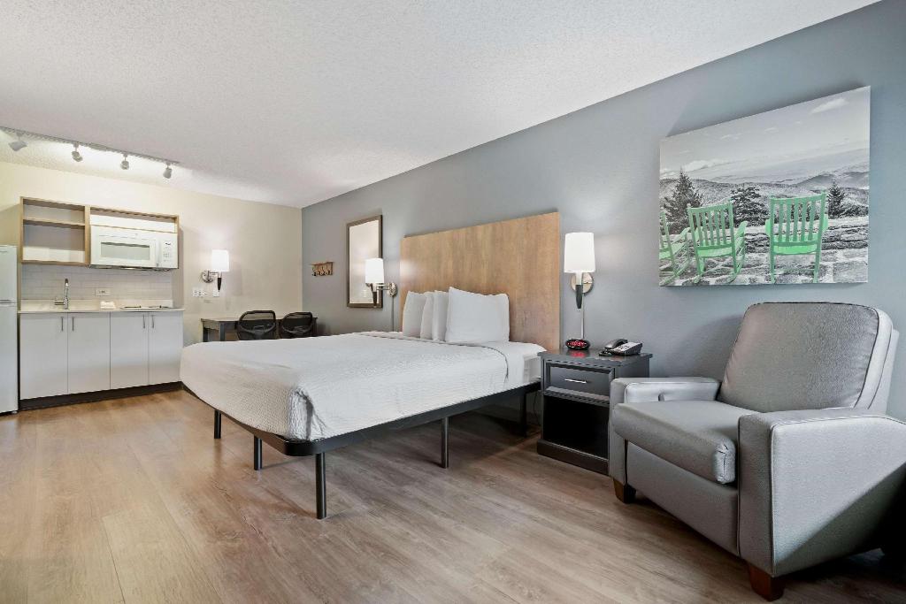 Extended Stay America - Seattle - Redmond