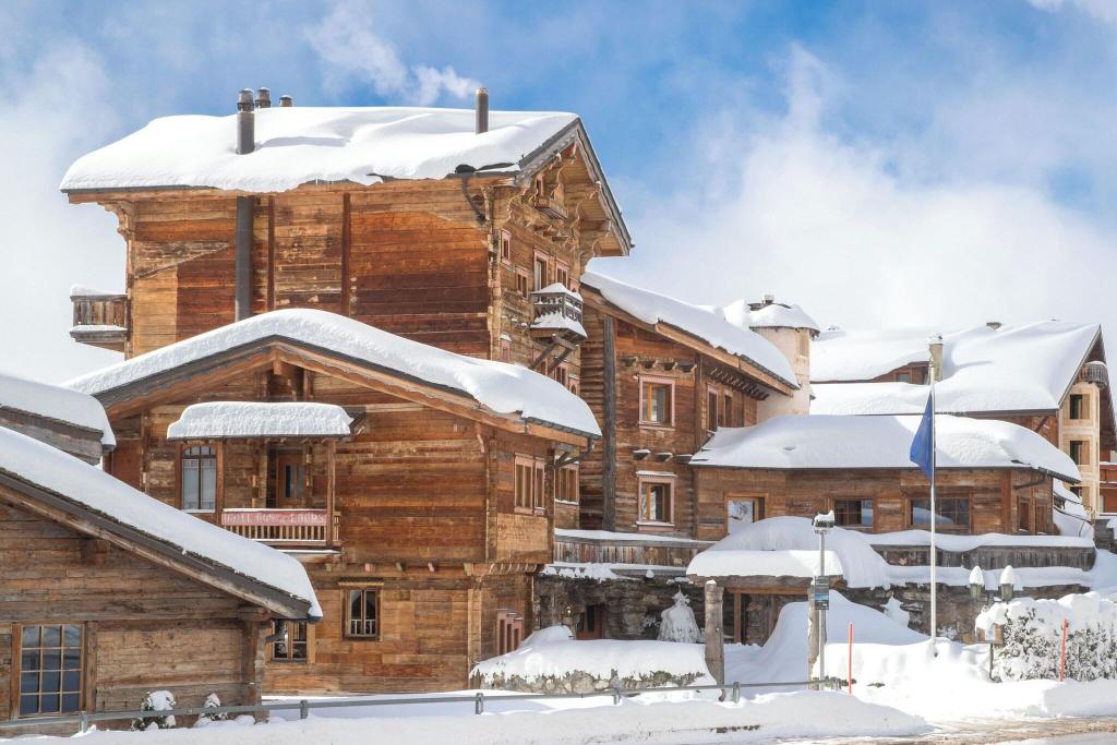 Hostellerie Du Pas De L Ours