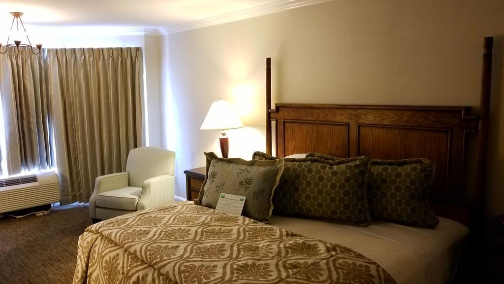 Chelsea Motor Inn