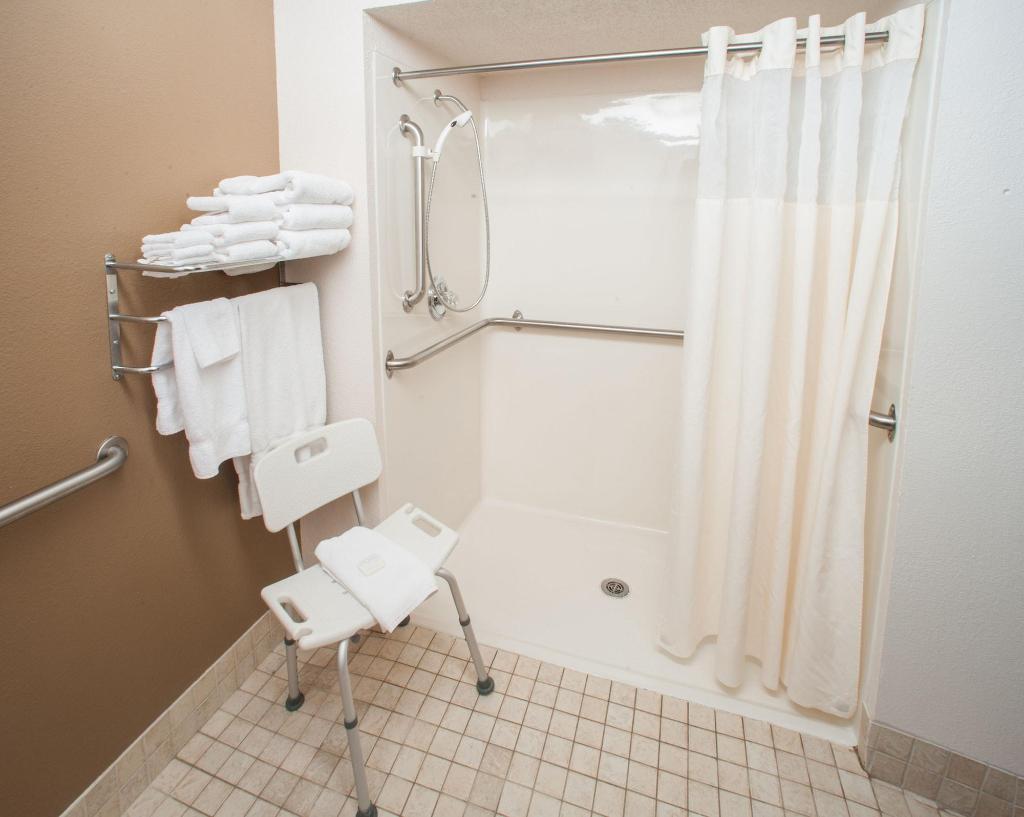 Northfield Inn And Suites