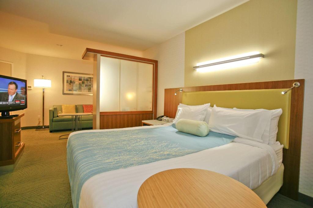 SpringHill Suites Temecula Valley Wine Country