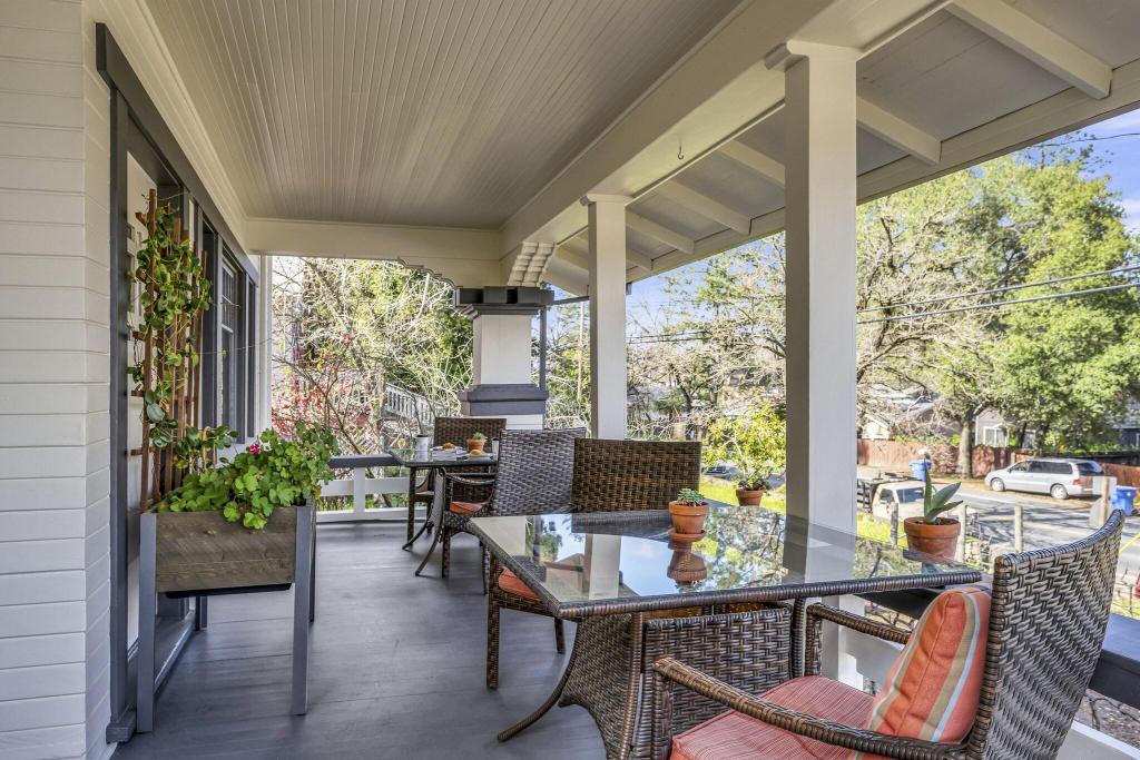 Craftsman Inn