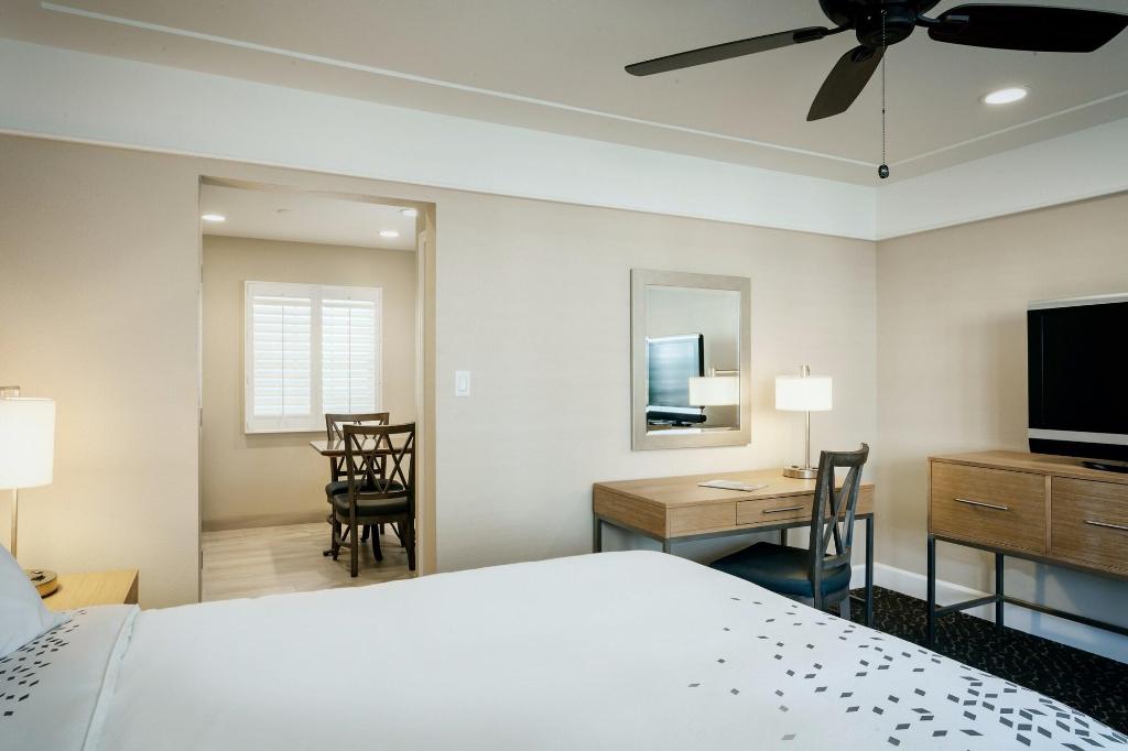 Diamond Head Inn