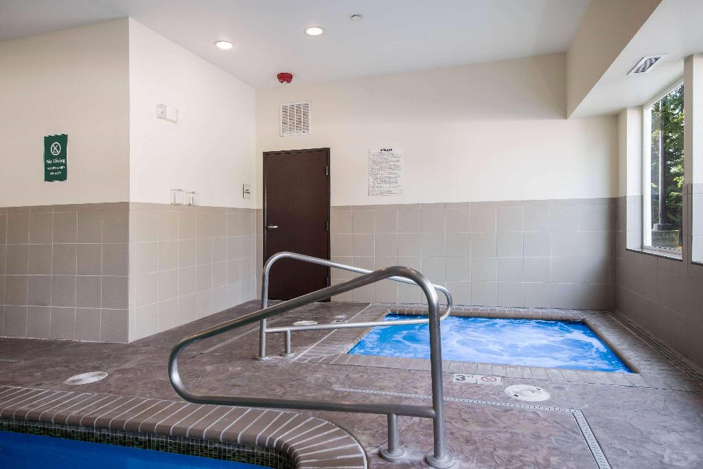 La Quinta Inn & Suites By Wyndham Auburn