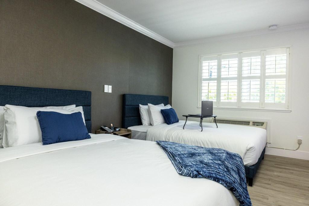 Wafer 450 Hotel