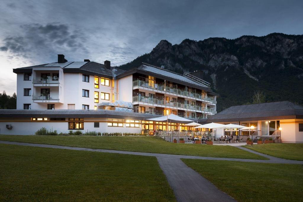 Seminar-Park-Hotel Hirschwang