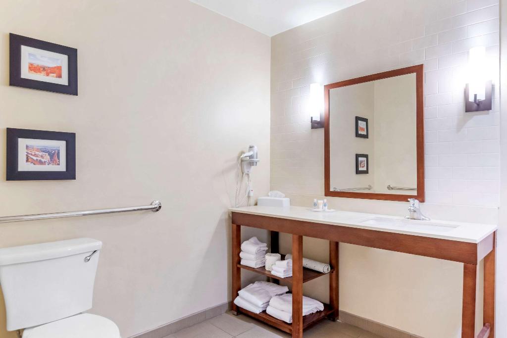 Comfort Suites Saint George