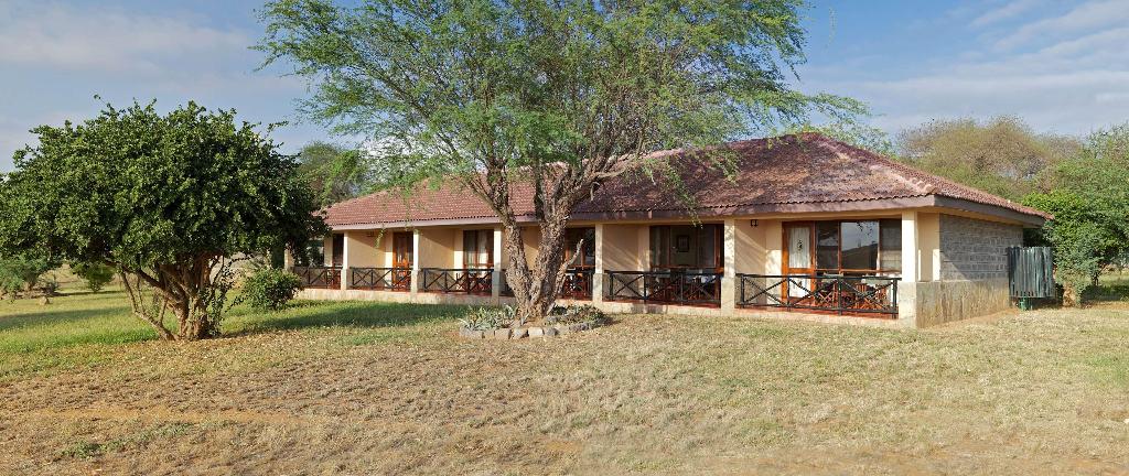 Ashnil Aruba Lodge