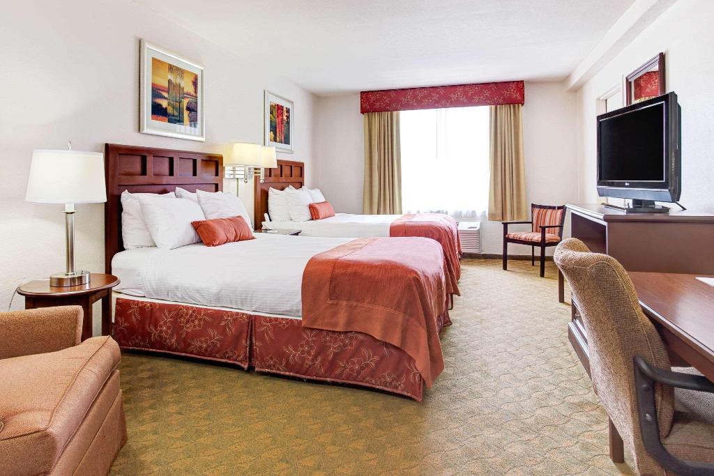 Holiday Inn Tampa North