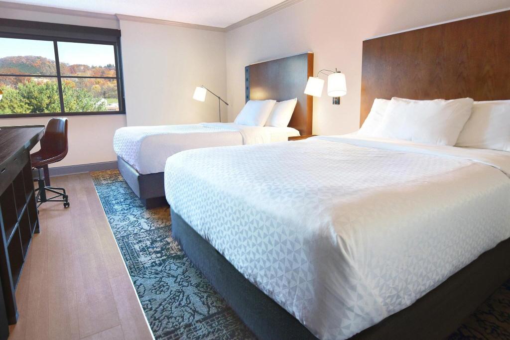 Four Points by Sheraton York