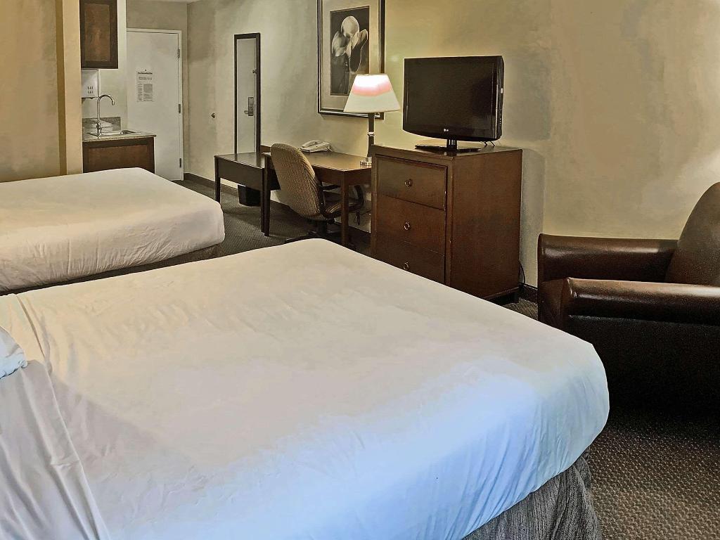 Spark by Hilton Catoosa Tulsa