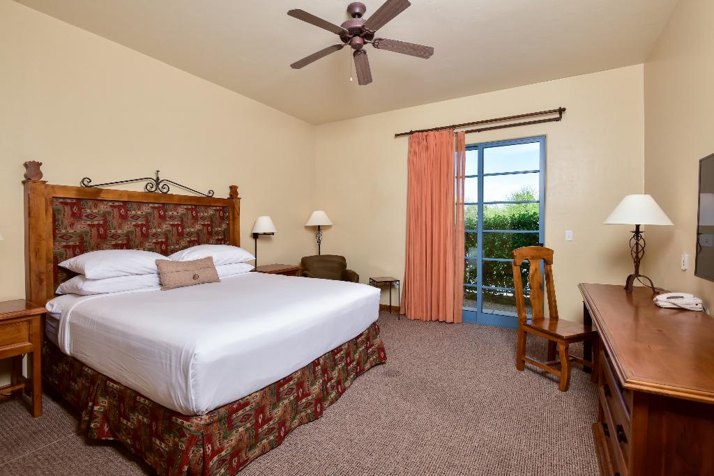 Lodge On The Desert