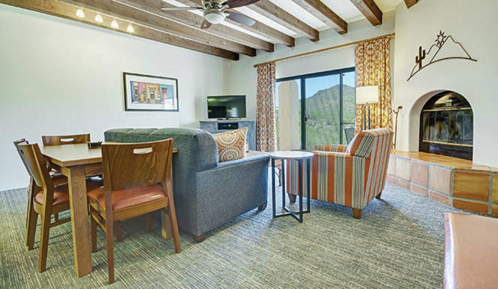 Starr Pass Golf Suites