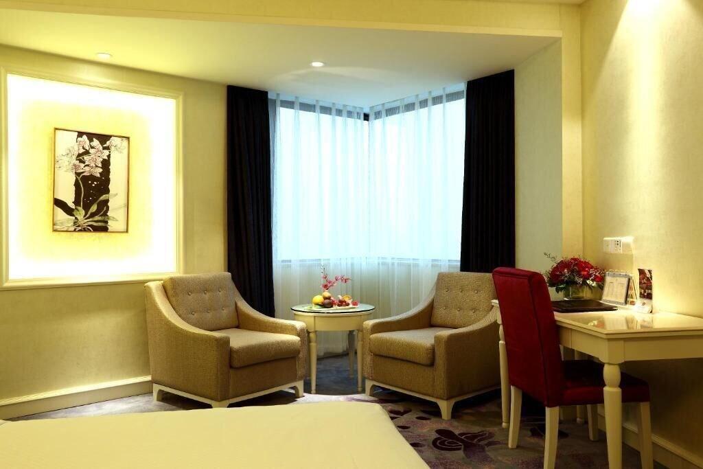 Pan Tower International Hotel