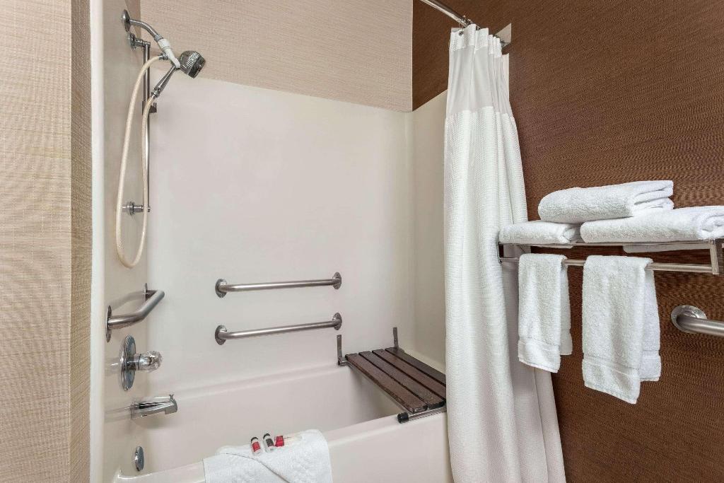 Baymont by Wyndham Tulsa