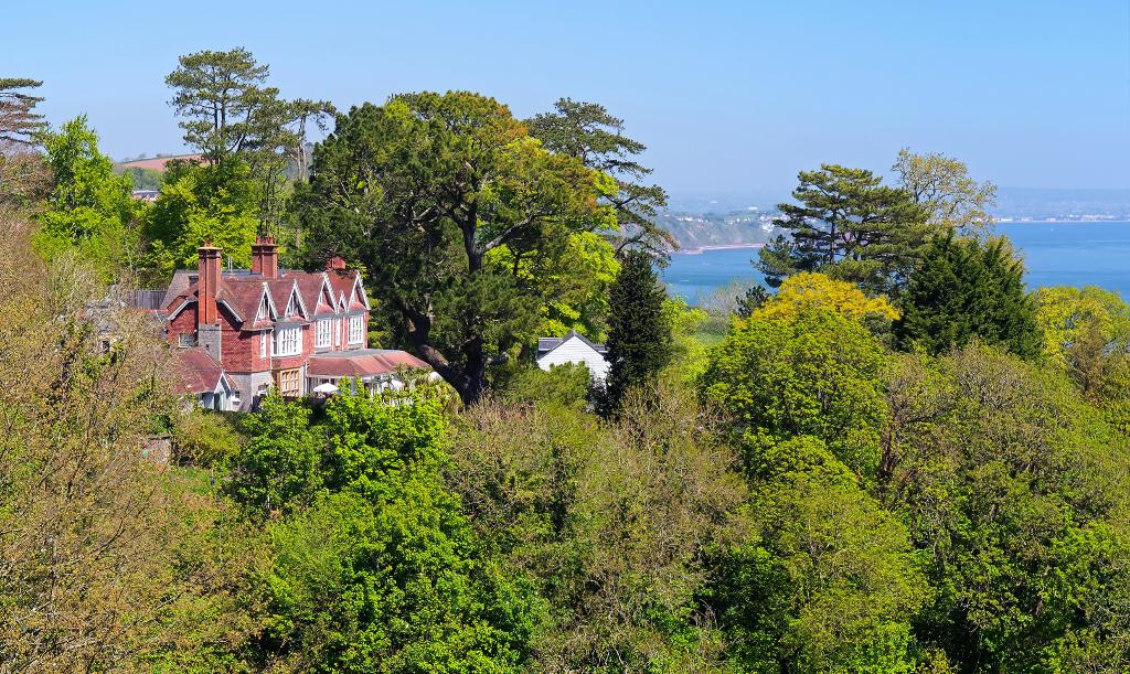 Orestone Manor