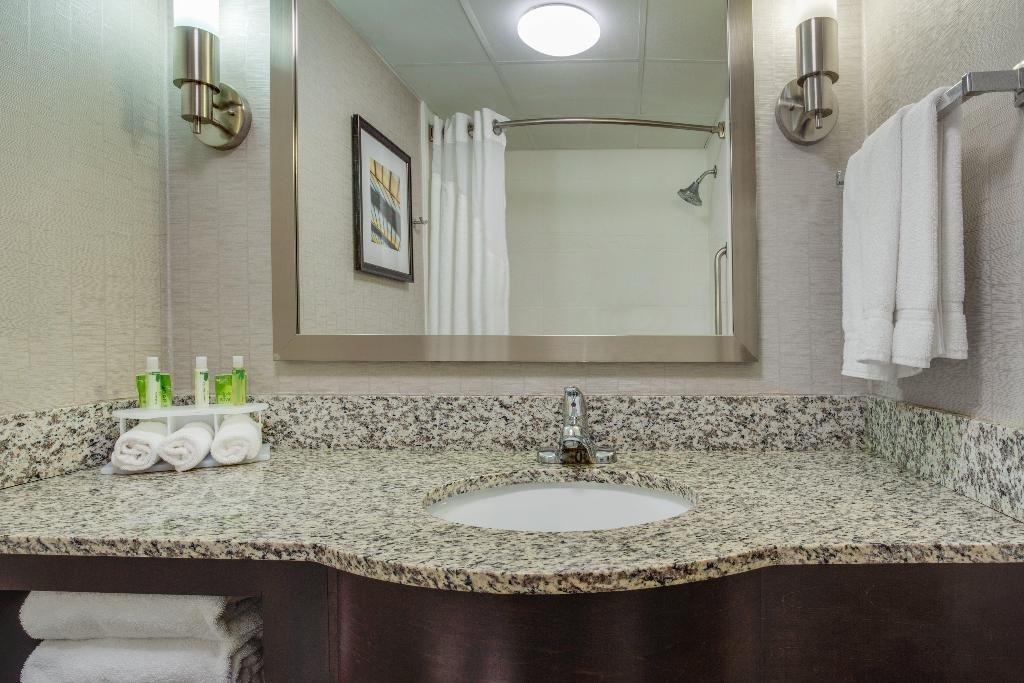 Holiday Inn Express Wilkesboro