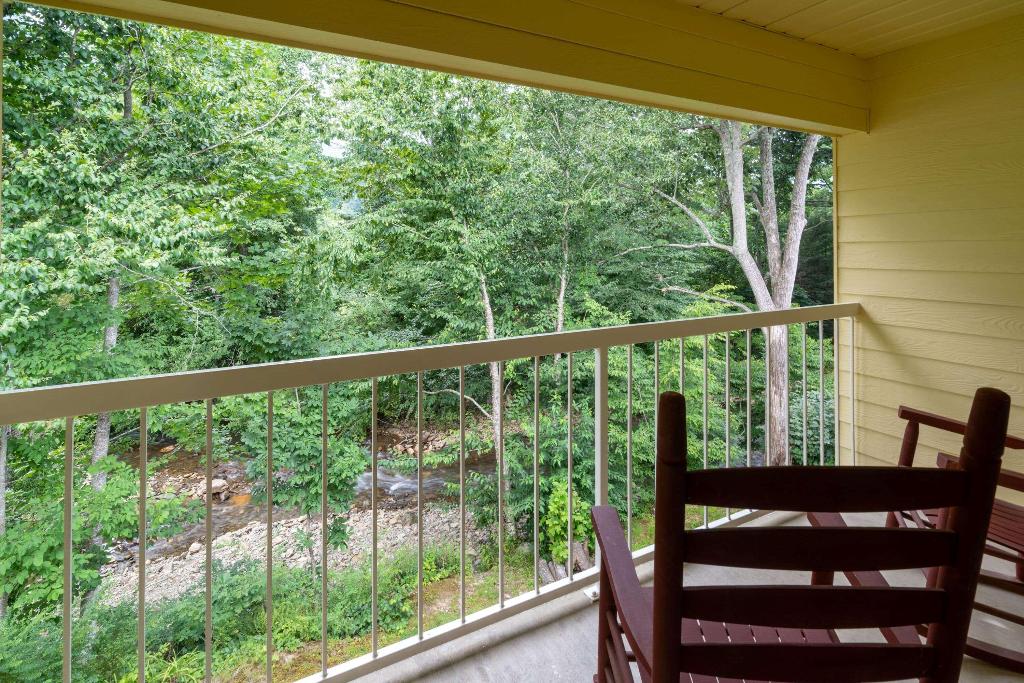 Ramada By Wyndham Maggie Valley