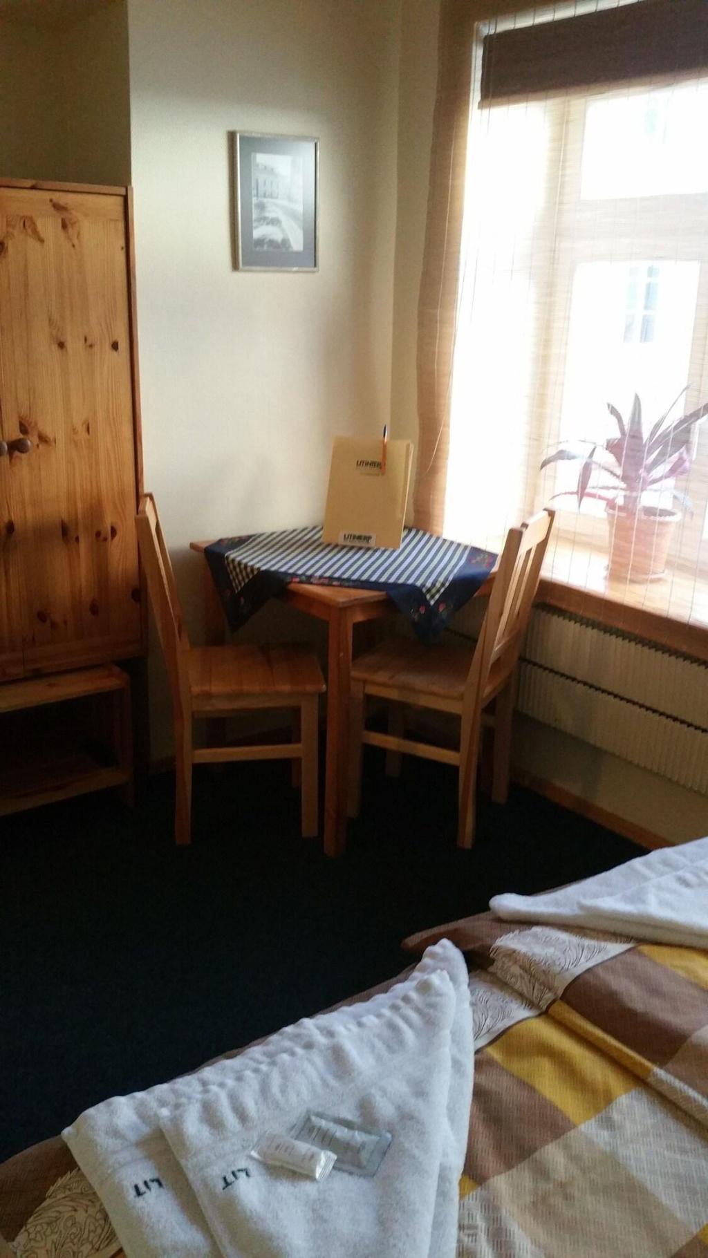 hotel-thumb