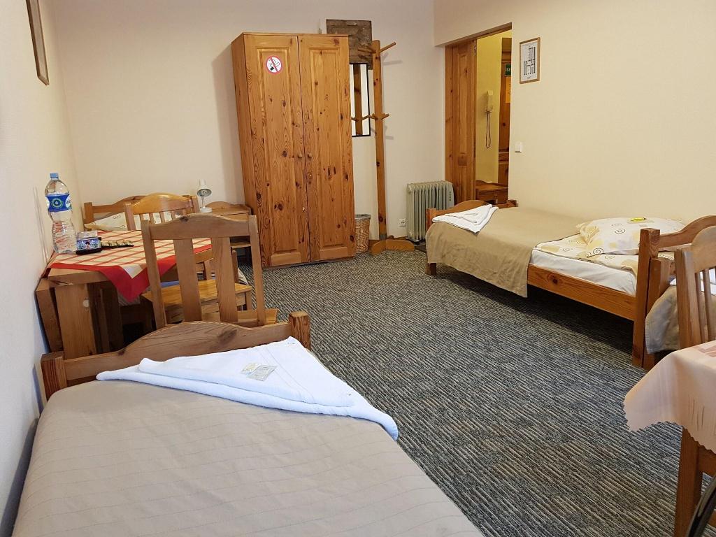 hotel-thumb