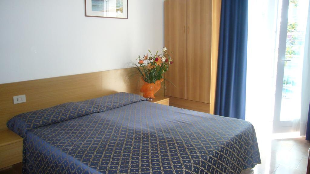 Hotel Heron