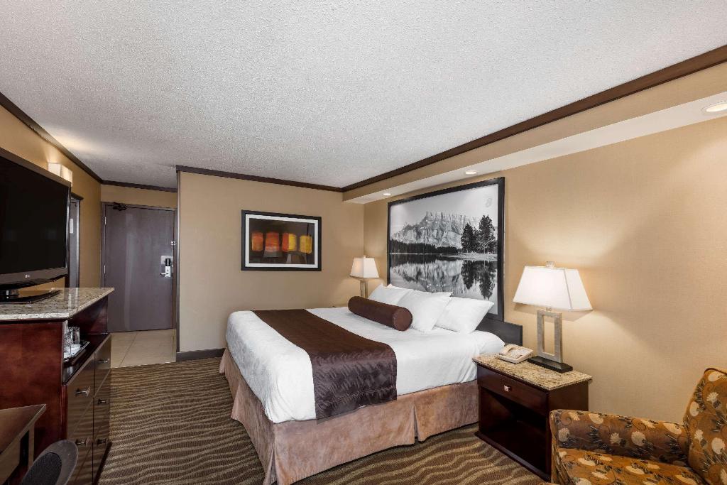 Super 8 by Wyndham Wetaskiwin