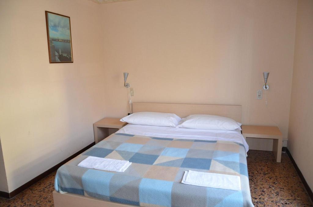 Colombo Hotel & Hostel For Backpackers