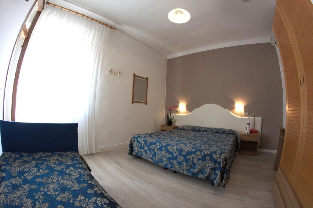 Hotel Moderno