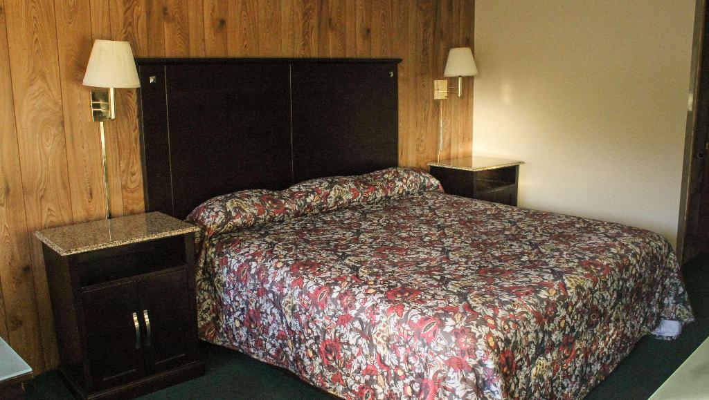 Green Valley Motel