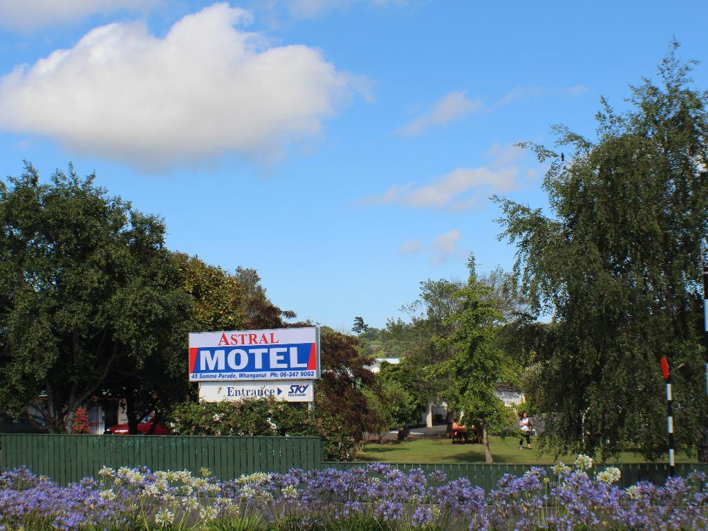 Astral Motel