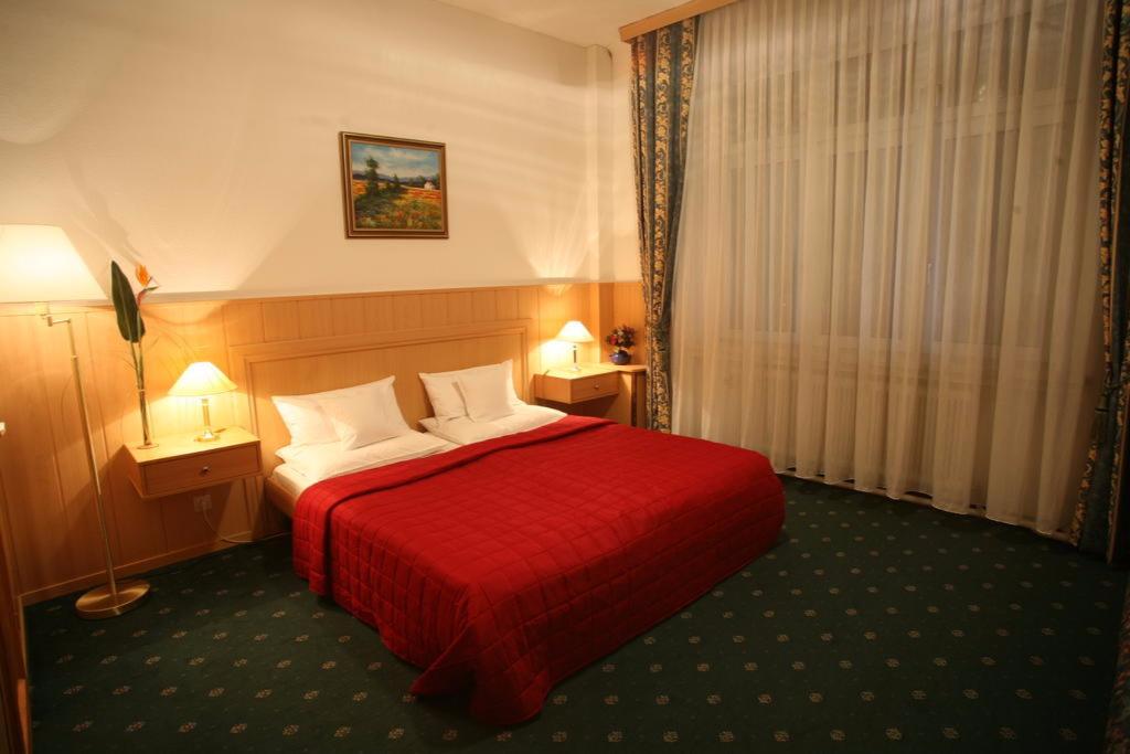 Corvinus Pension